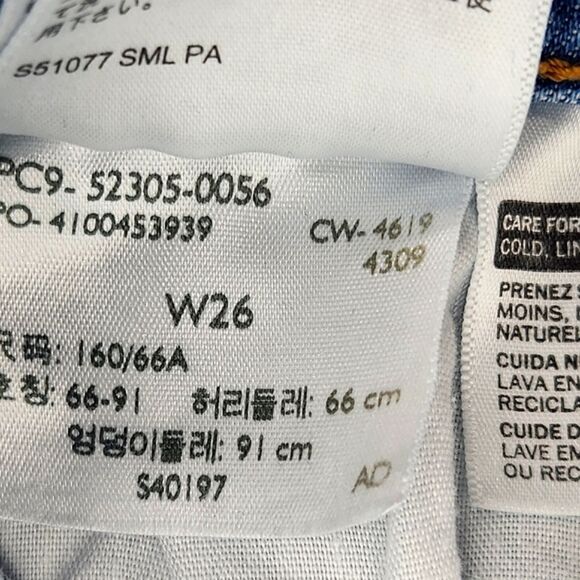 Levi's Wedgie Skinny Jeans Size 26 Womens Medium Blue Wash Denim Distressed - Picture 8 of 8